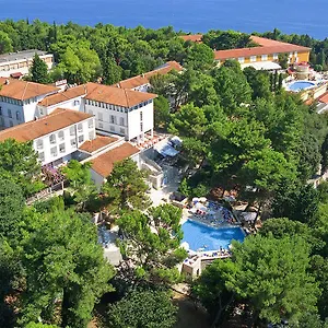 Hotel Marina Sunny By Valamar